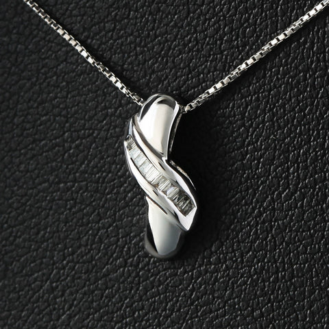 Chromosome X Necklace