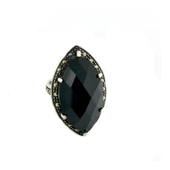Elle Ring