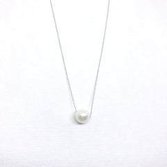 Gracia Pearl Necklace